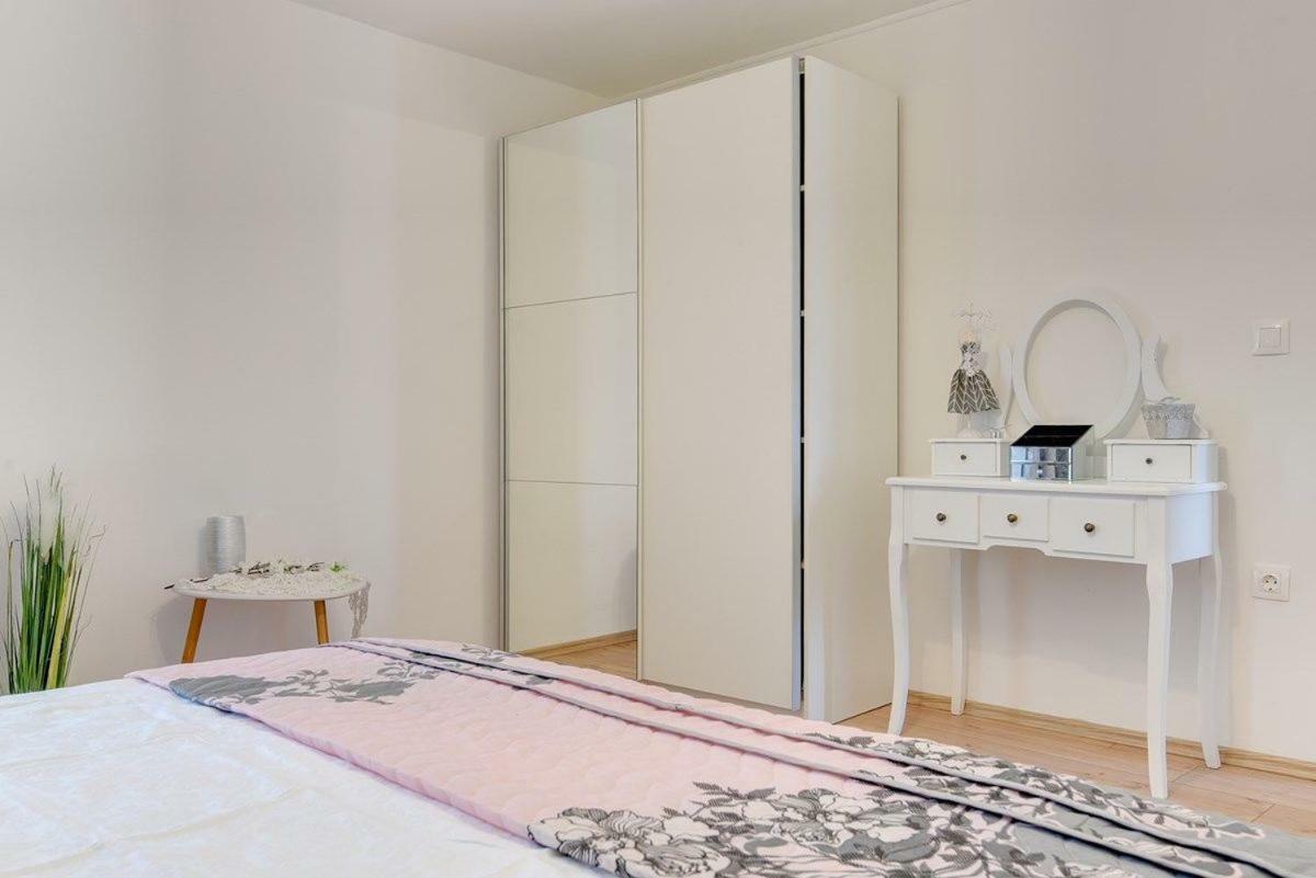 Villa Micol Gajana Eksteriør bilde